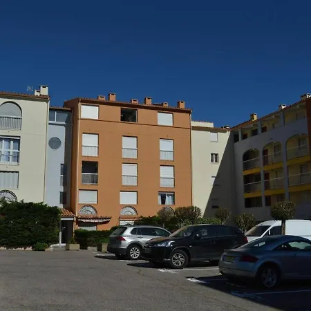 Apartment Cosy A 1200m De La Plage, A Proximite Commerces, Port Et Golf, Parking Prive Inclus - Fr-1-249-13 *